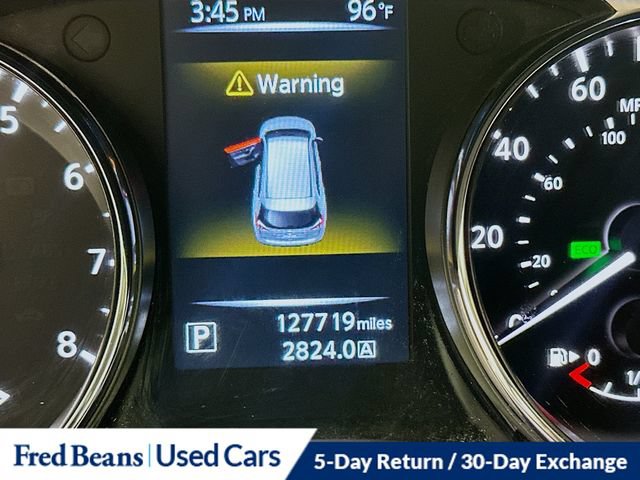 Used 2015 Nissan Rogue SV AWD/4WD image 17