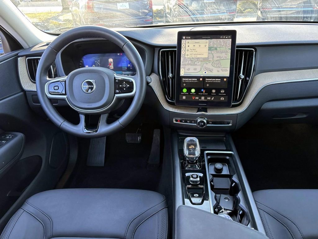 New 2026 Volvo XC60 B5 Plus w/ Protection Package Premier image 27