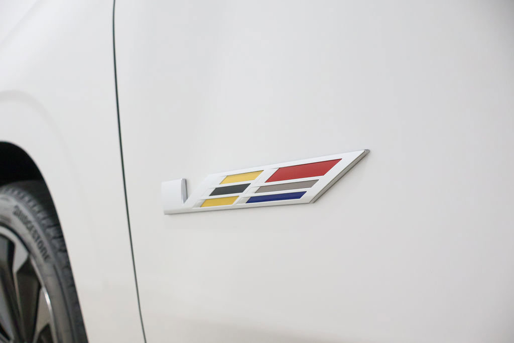 Used 2025 Cadillac Escalade V w/ LPO, Floor Liner Package image 90