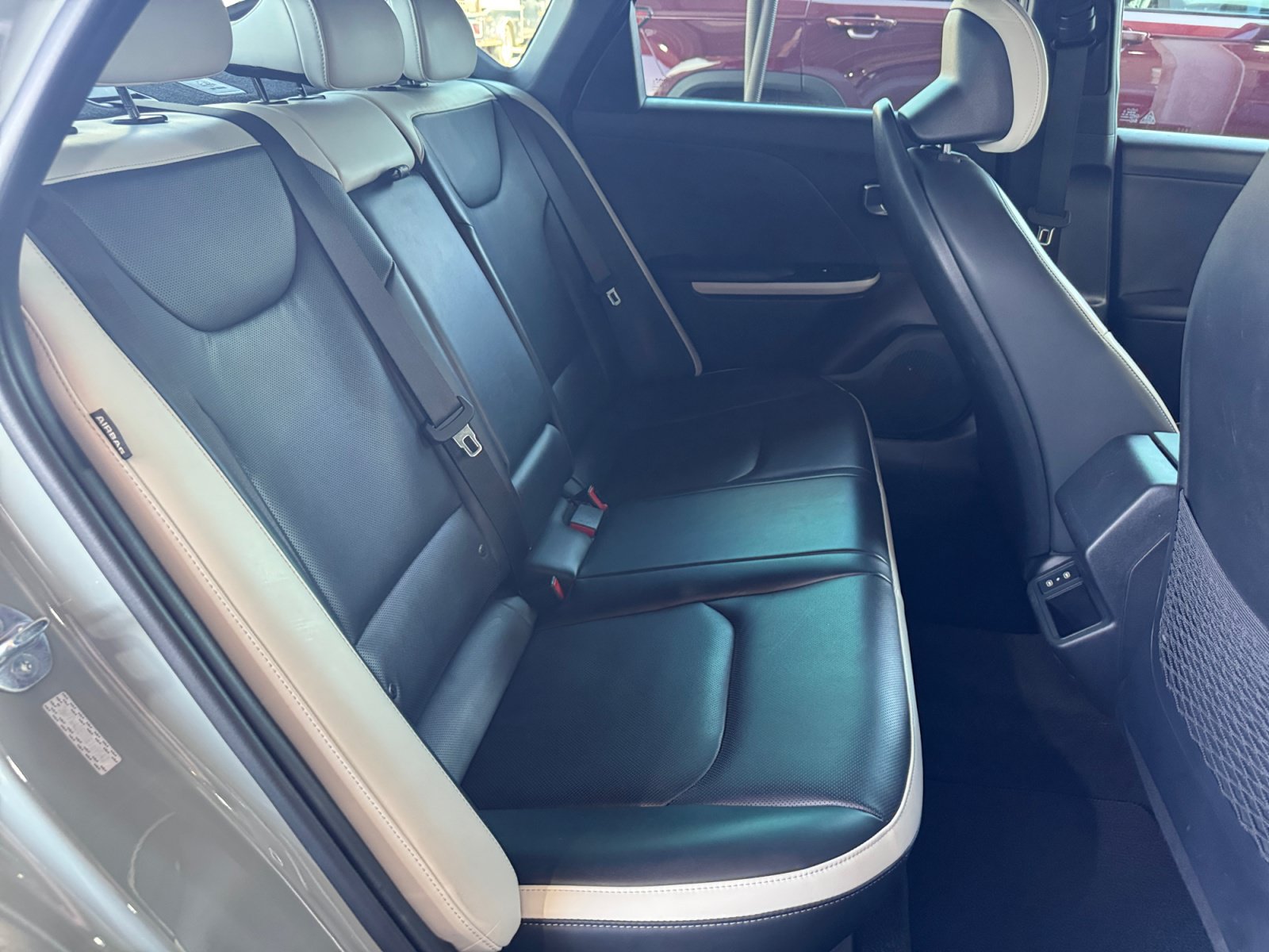 Used 2025 Kia K4 EX w/ GT-Line Premium Package FWD image 26