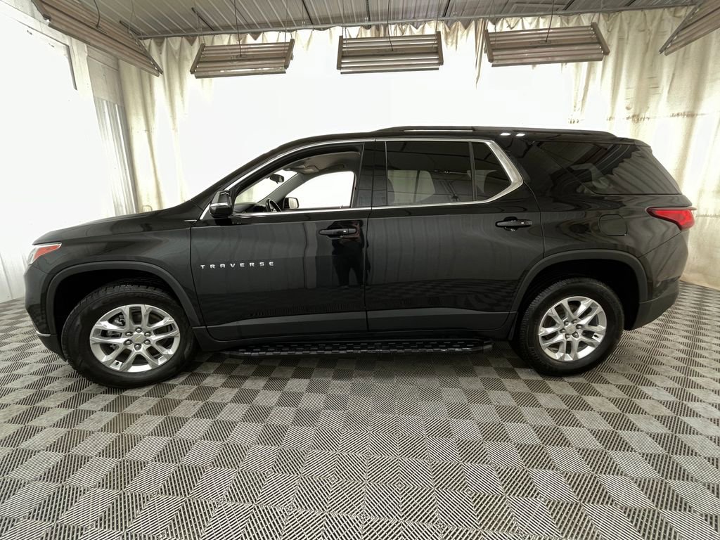Used 2019 Chevrolet Traverse LT AWD/4WD image 17