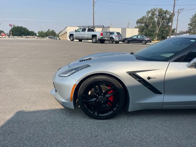 Used 2016 Chevrolet Corvette Stingray Coupe w/ 3LT Preferred Equipment Group RWD image 5