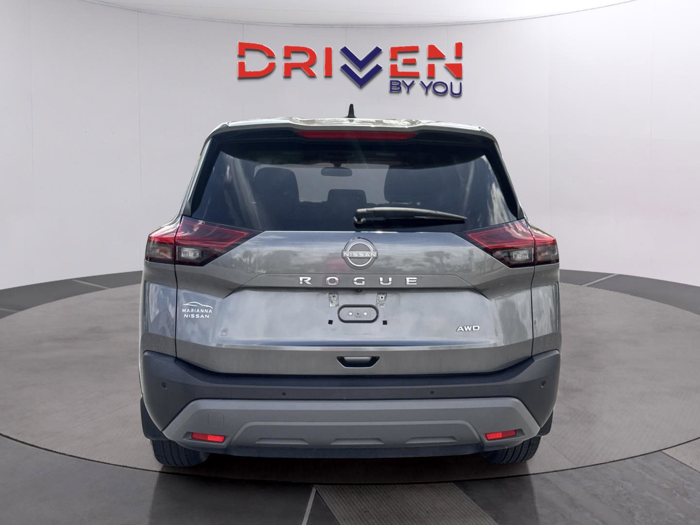 Used 2023 Nissan Rogue S image 4