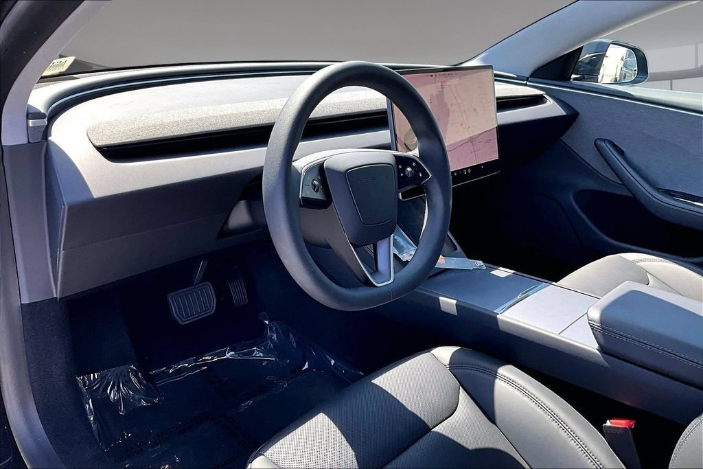 Used 2025 Tesla Model 3 RWD image 15