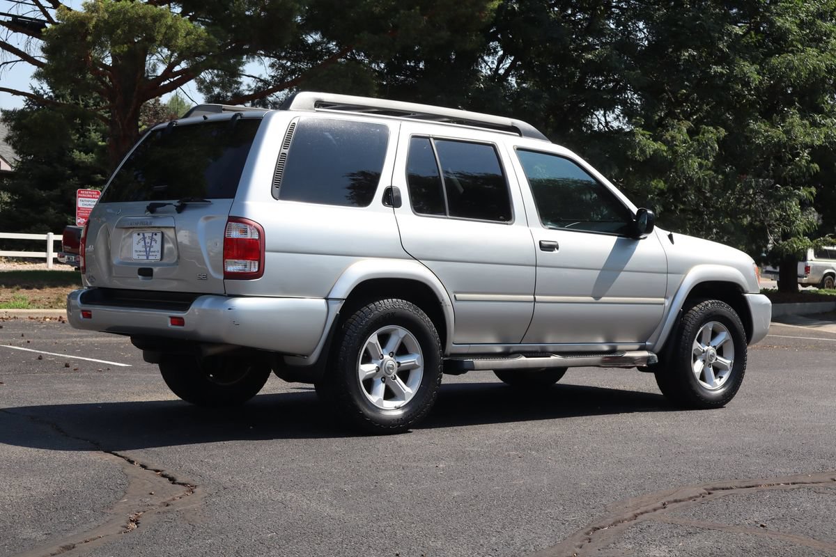 Used 2003 Nissan Pathfinder SE w/ SE Popular Pkg AWD/4WD image 5