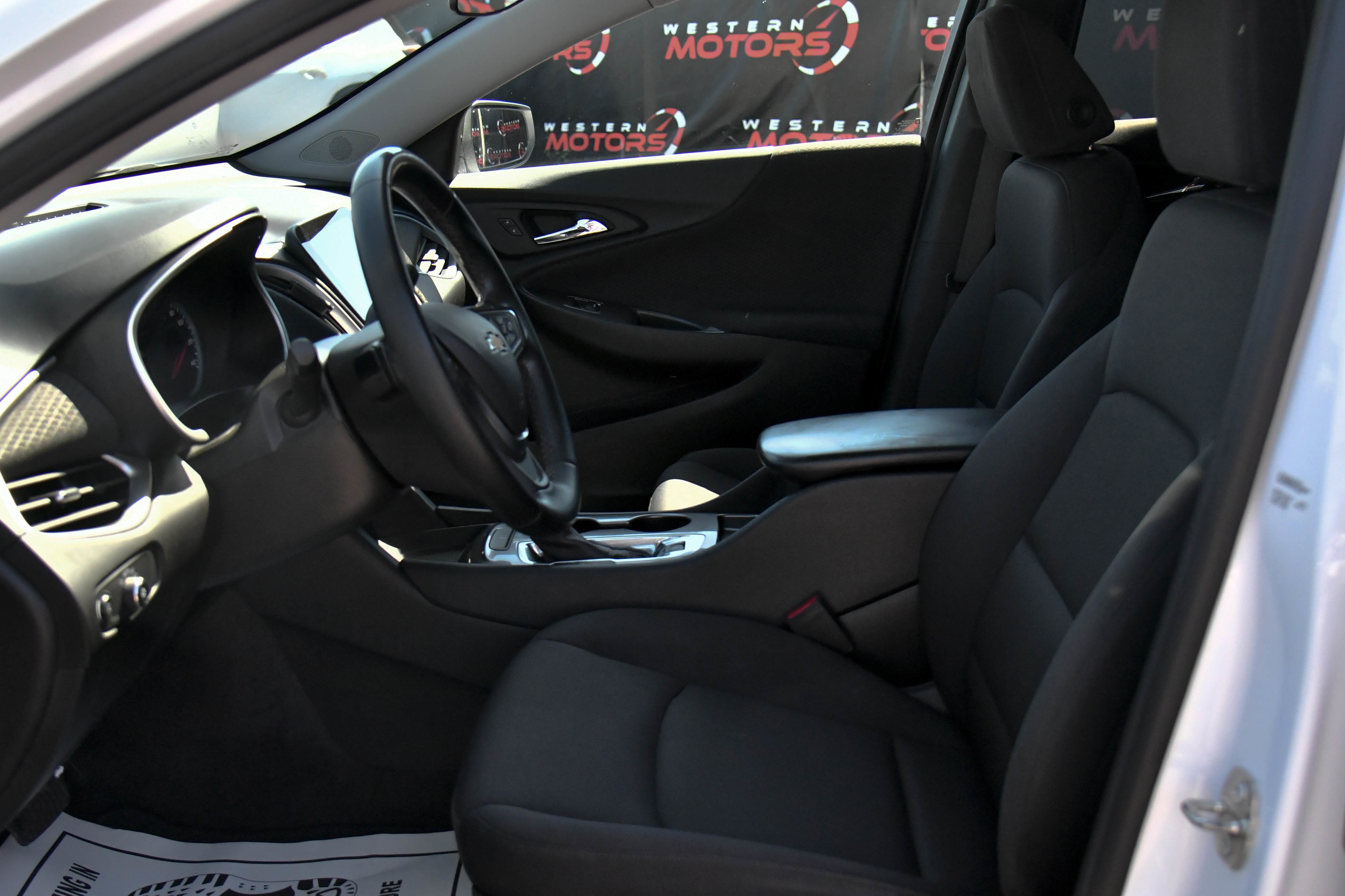 Used 2023 Chevrolet Malibu RS image 17