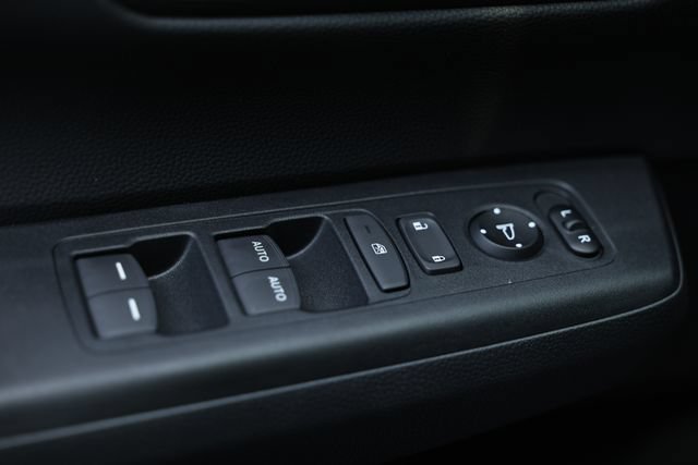 Used 2026 Honda CR-V TrailSport image 18