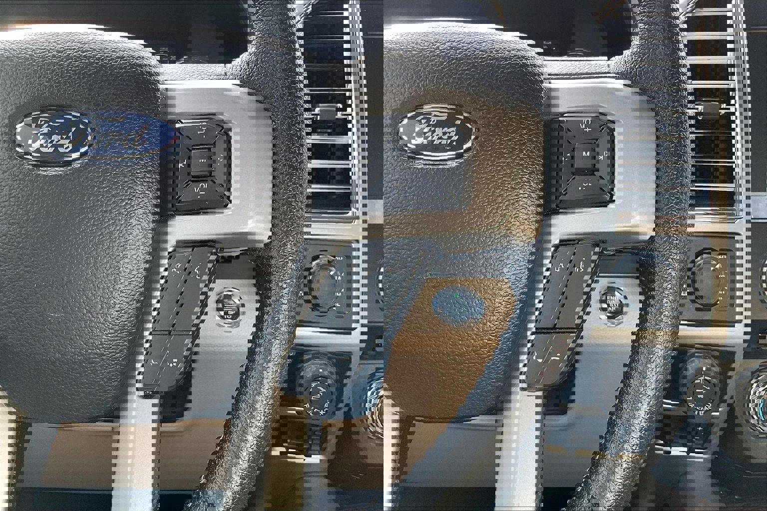 Used 2016 Ford F150 Lariat w/ Equipment Group 502A Luxury image 22