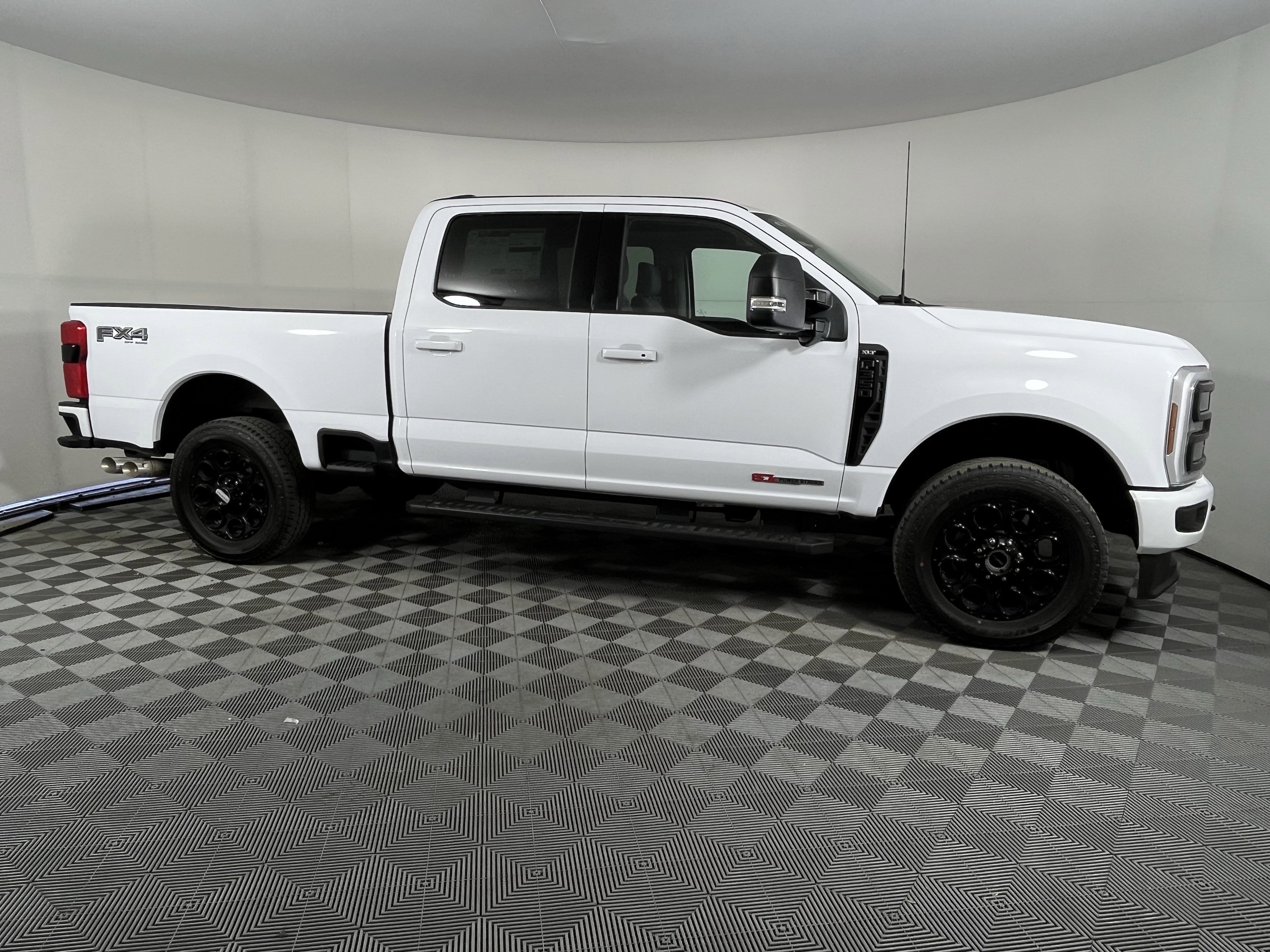 New 2026 Ford F350 XLT AWD/4WD image 6