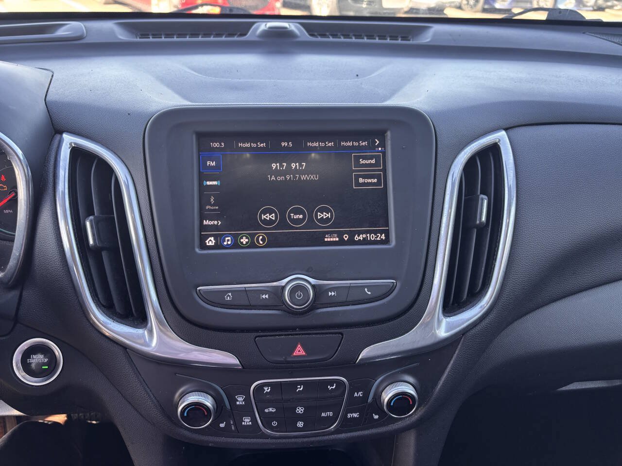 Used 2020 Chevrolet Equinox LT w/ Driver Convenience Package FWD image 27