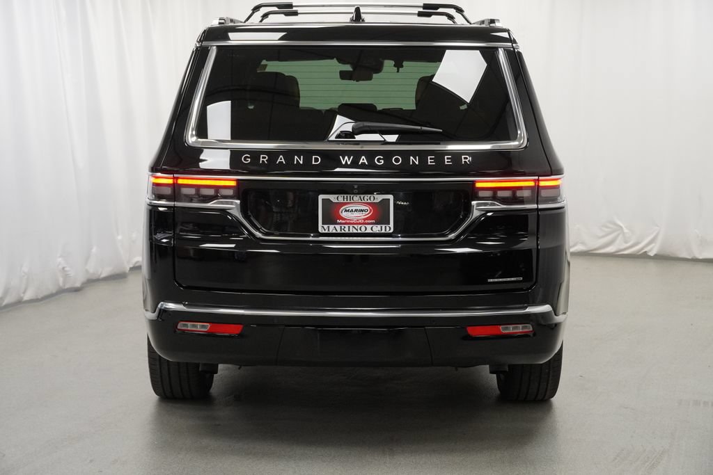 Certified 2024 Jeep Grand Wagoneer Series III w/ Rear Seat Video Group 1 AWD/4WD image 11