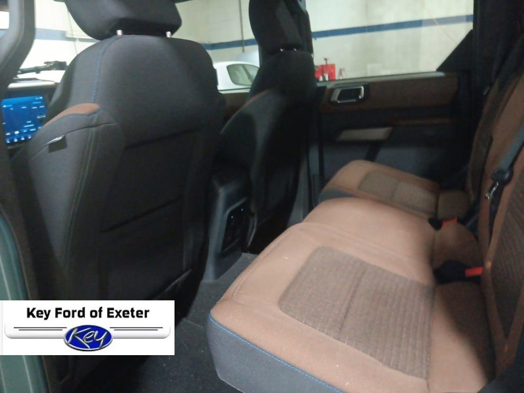 Used 2023 Ford Bronco Outer Banks image 15