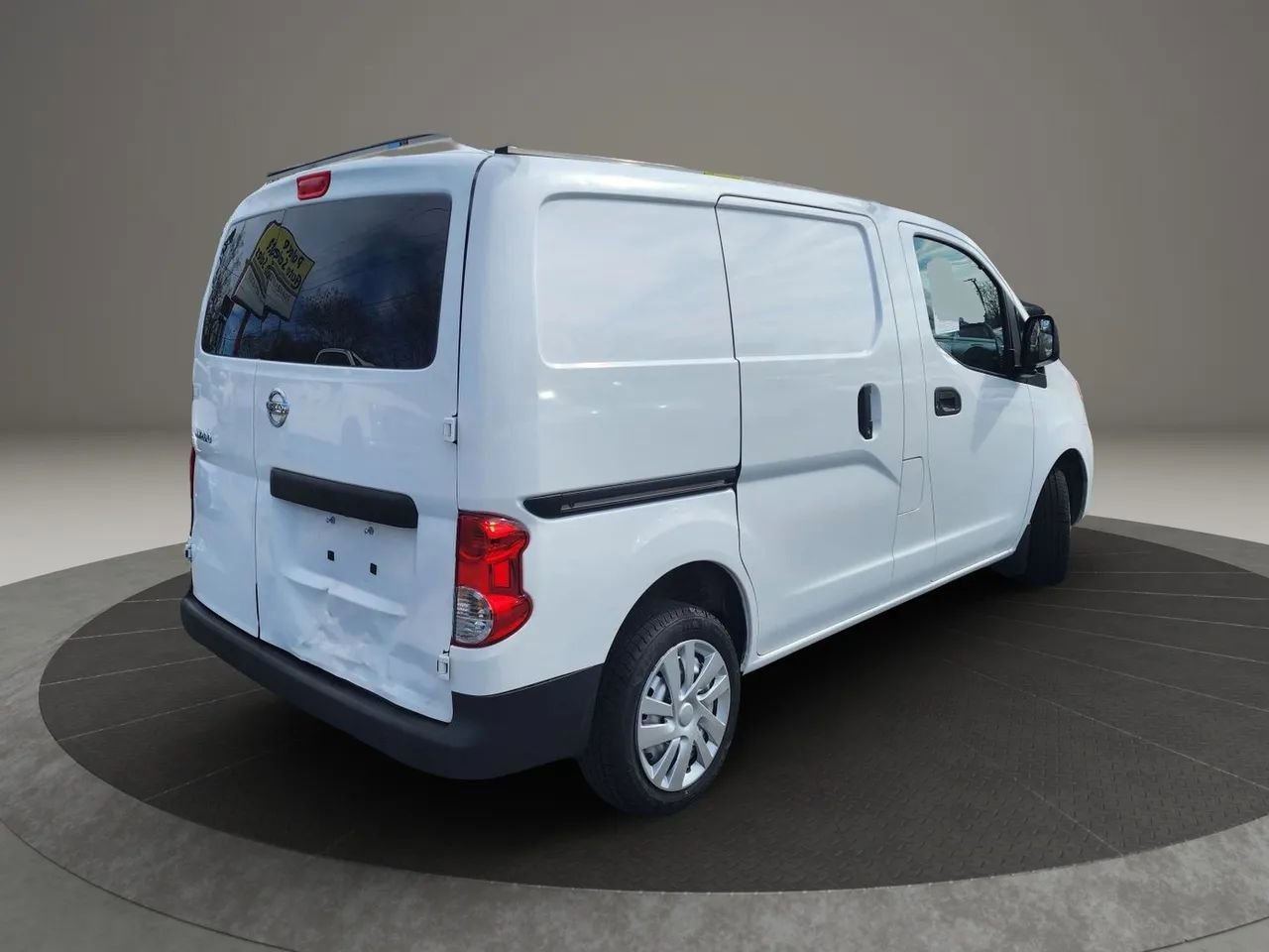 Used 2020 Nissan NV200 S w/ Back Door Glass Package image 6