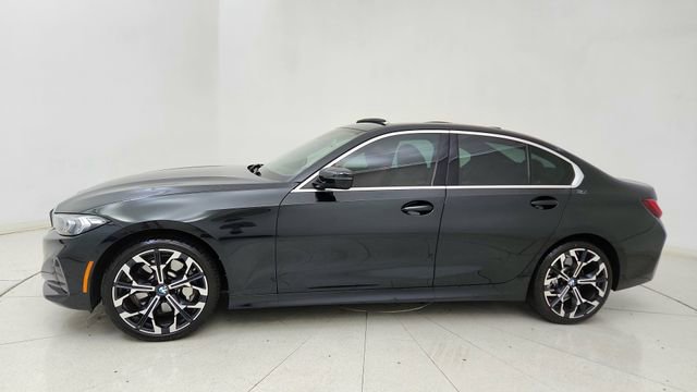 Used 2025 BMW 330i Sedan RWD image 3