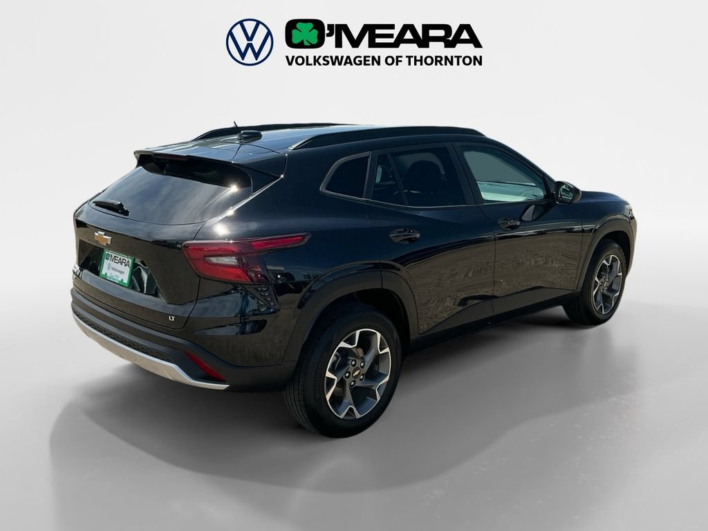 Used 2024 Chevrolet Trax LT w/ Driver Confidence Package FWD image 5
