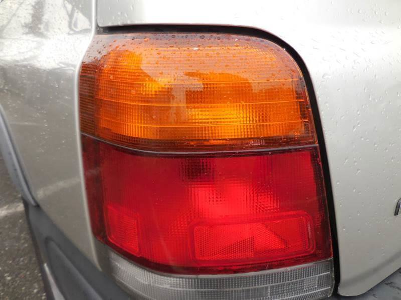 Used 2000 Subaru Forester L image 23