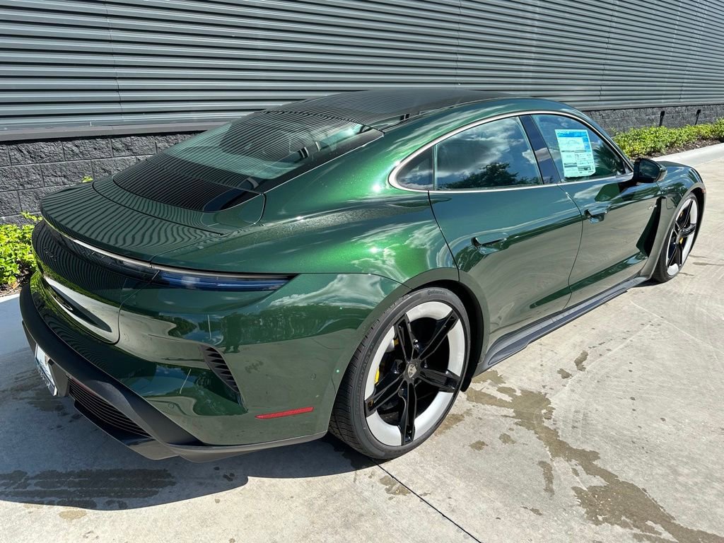 Used 2025 Porsche Taycan Turbo S image 9