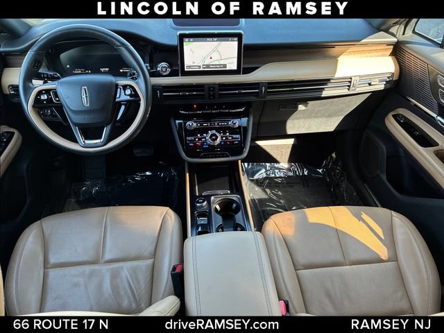 Used 2022 Lincoln Corsair Reserve w/ Equipment Group 201A AWD/4WD image 24