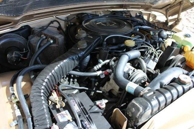 Used 1990 Jeep Grand Wagoneer image 80