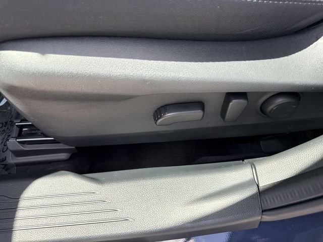 Certified 2025 Subaru Outback Premium AWD/4WD image 12