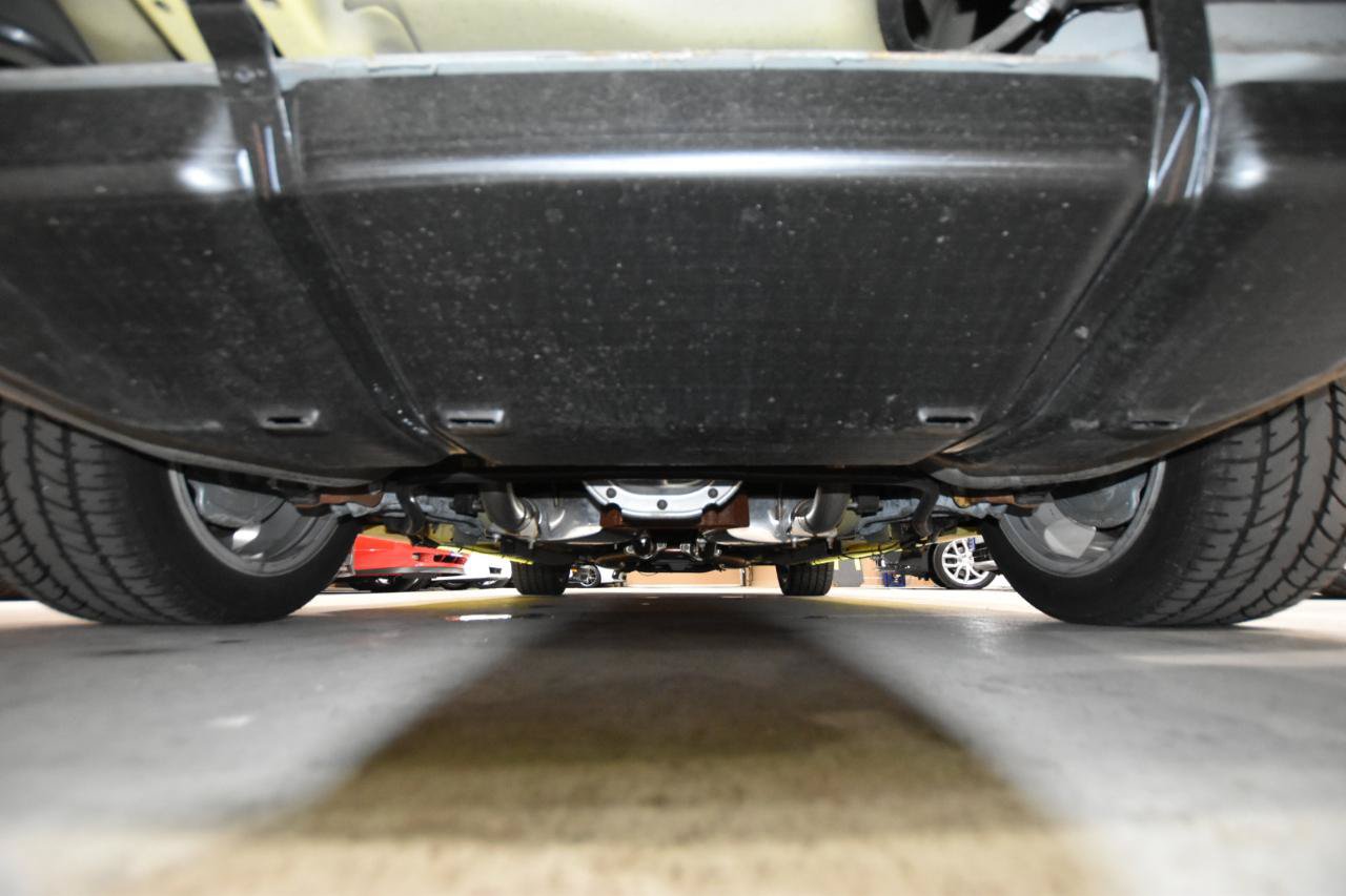 Used 2004 Ford Mustang Mach 1 RWD image 51