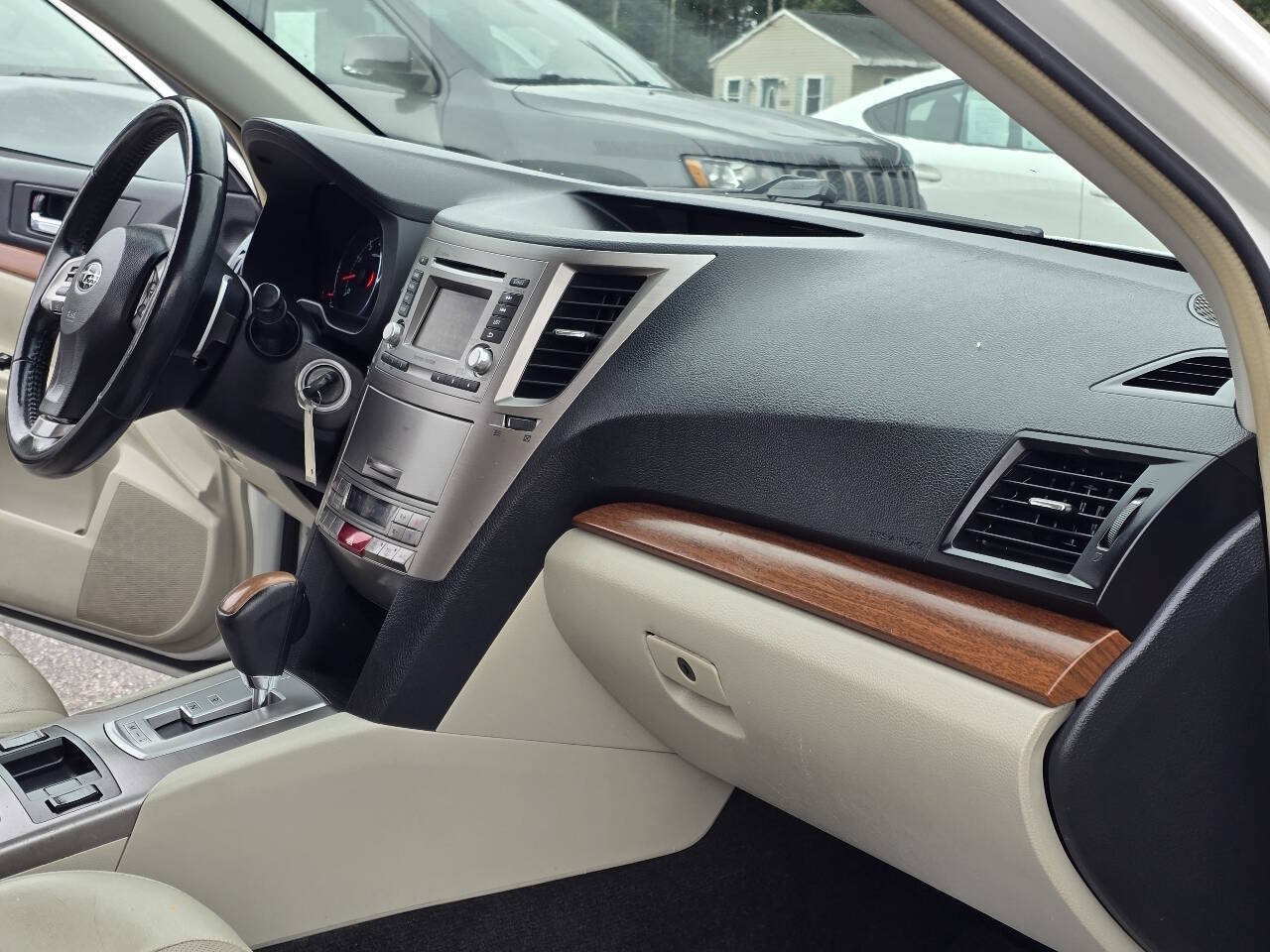Used 2014 Subaru Outback 2.5i Limited w/ Moonroof Package AWD/4WD image 20