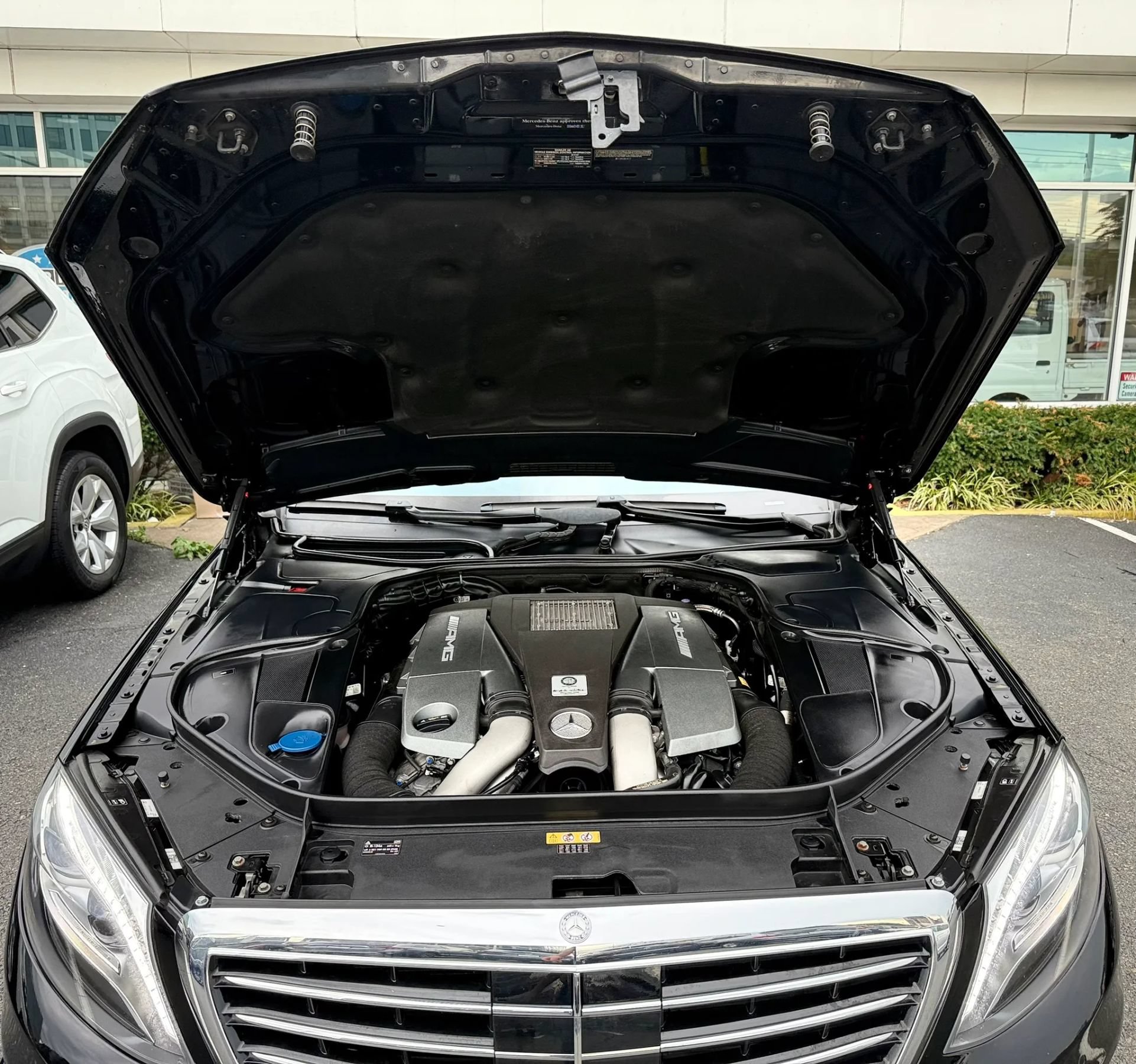 Used 2015 Mercedes-Benz S 63 AMG 4MATIC Sedan image 49
