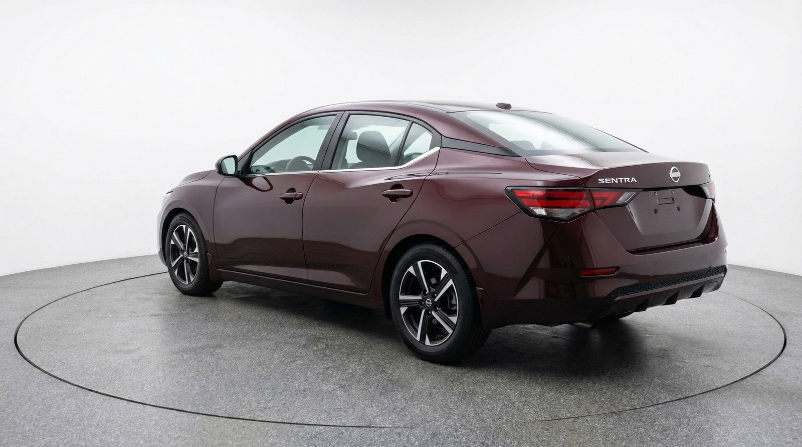 Used 2025 Nissan Sentra SV image 6