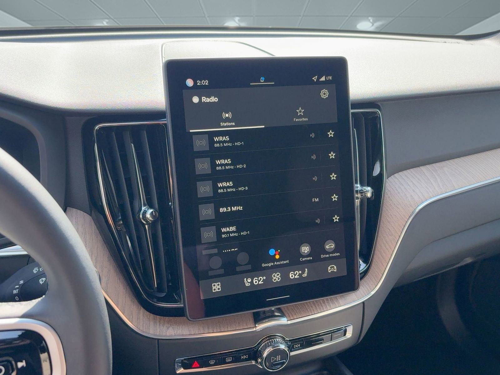 New 2026 Volvo XC60 T8 Plus w/ Protection Package Premier image 22