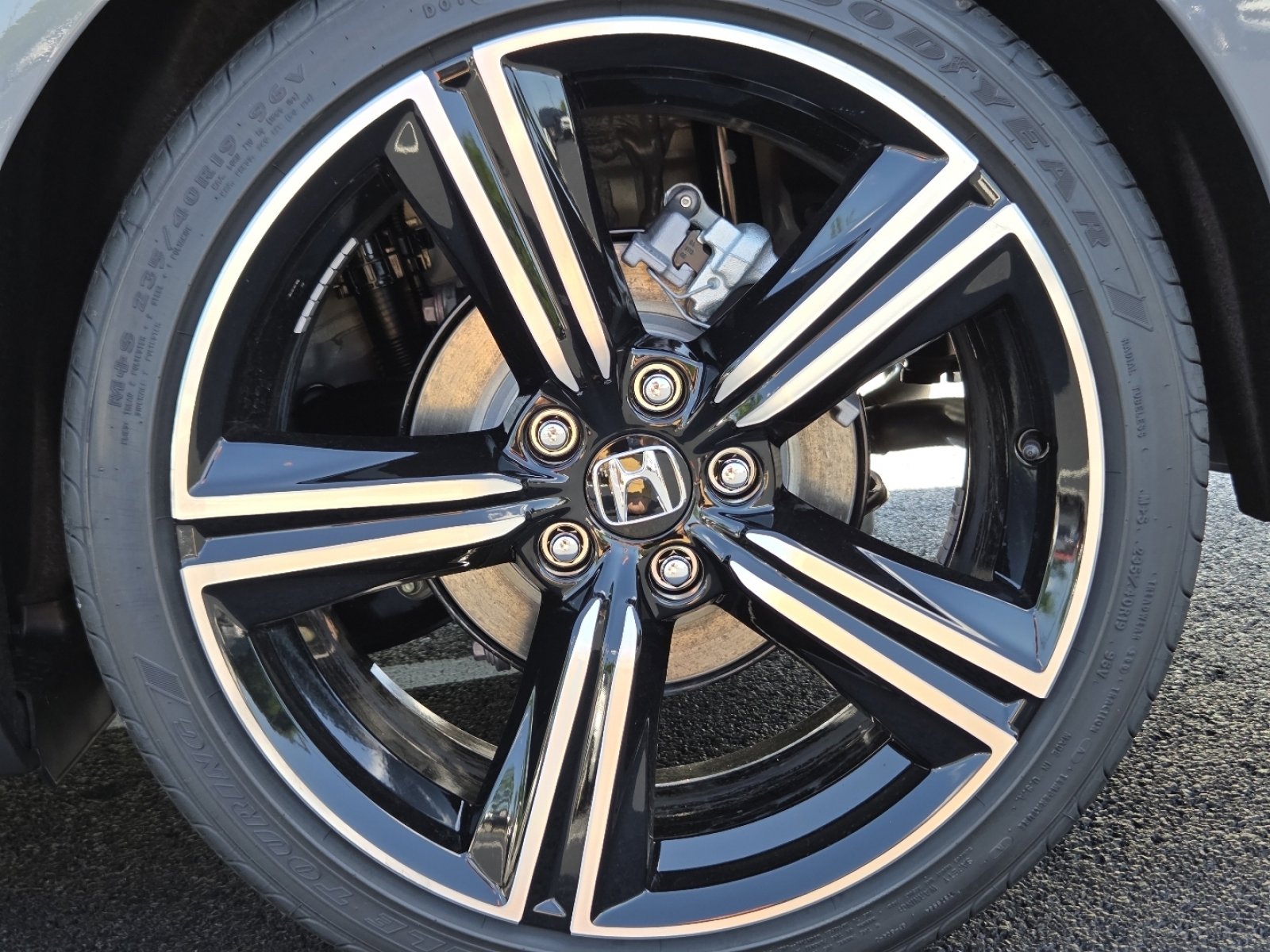 New 2026 Honda Accord SE image 12
