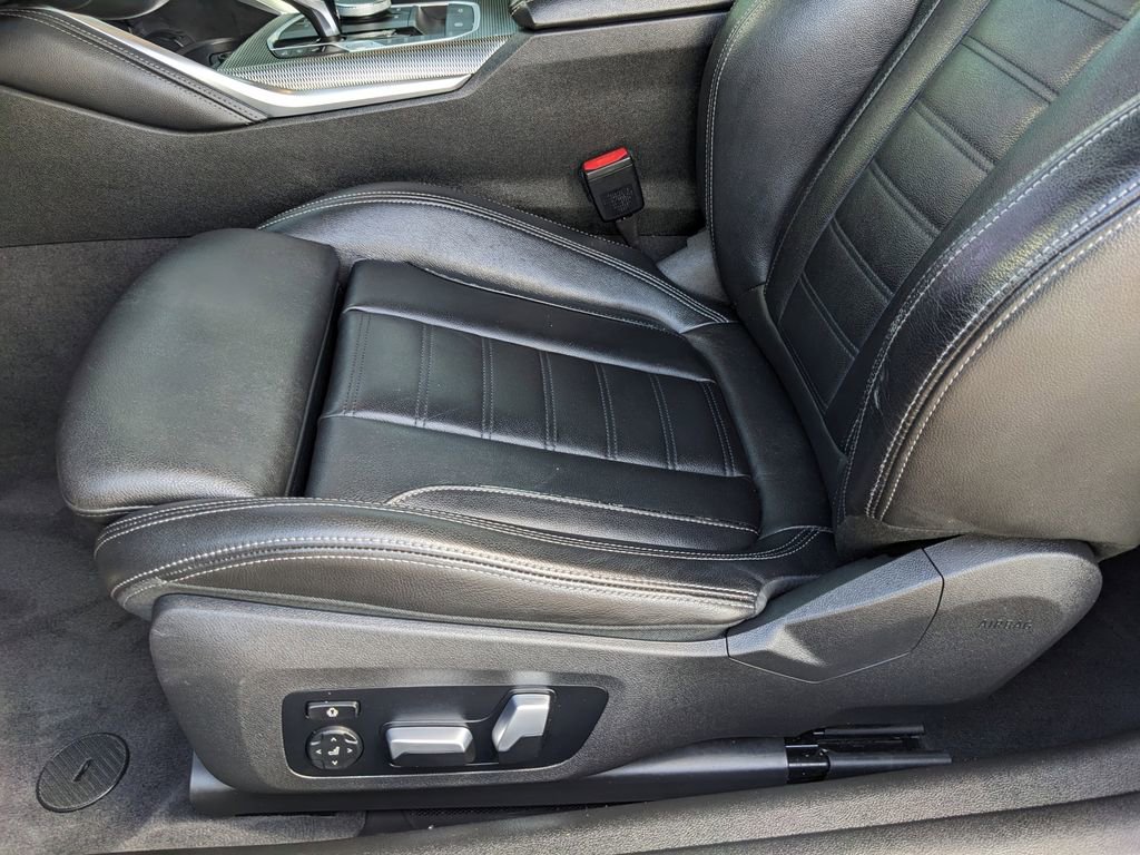 Used 2022 BMW M440i Convertible w/ Premium Package image 20