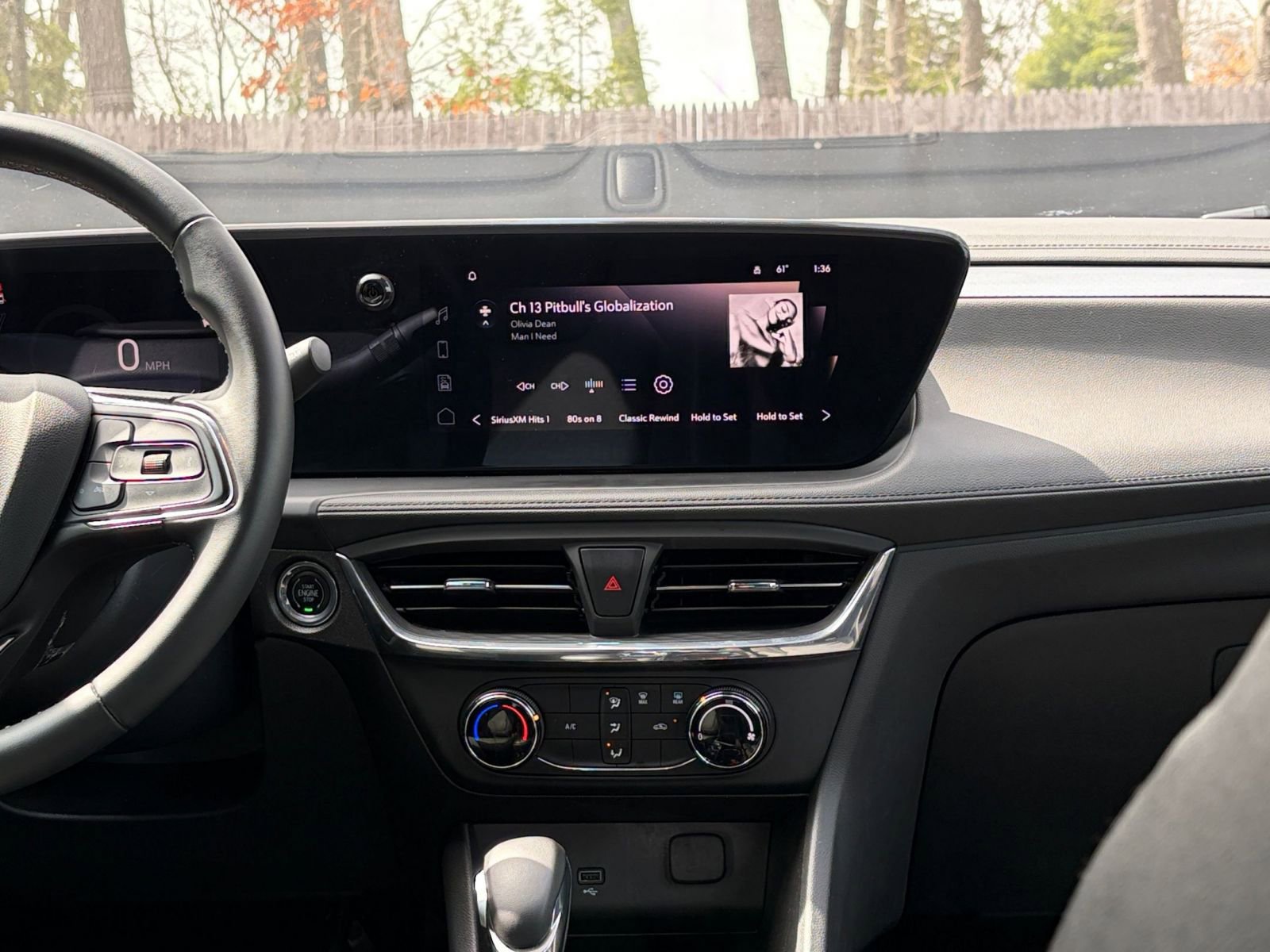 Used 2025 Buick Encore GX Preferred image 17