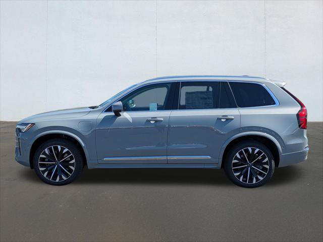 New 2026 Volvo XC90 T8 Ultra w/ Protection Package Premier AWD/4WD image 3