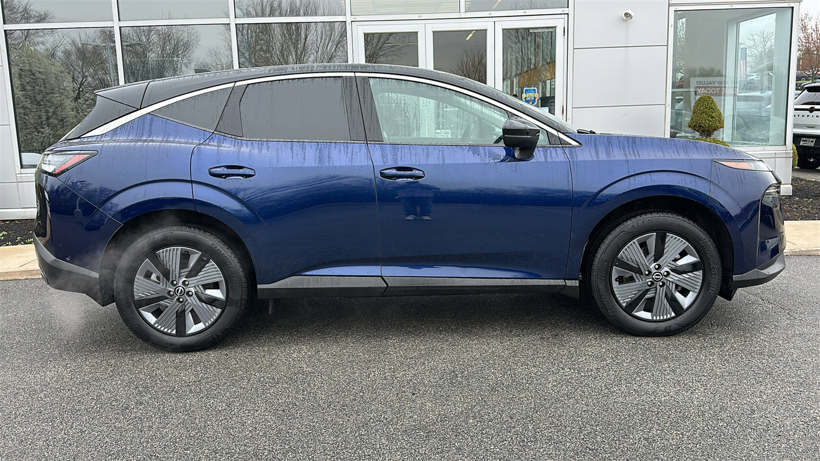 Certified 2025 Nissan Murano SL image 28