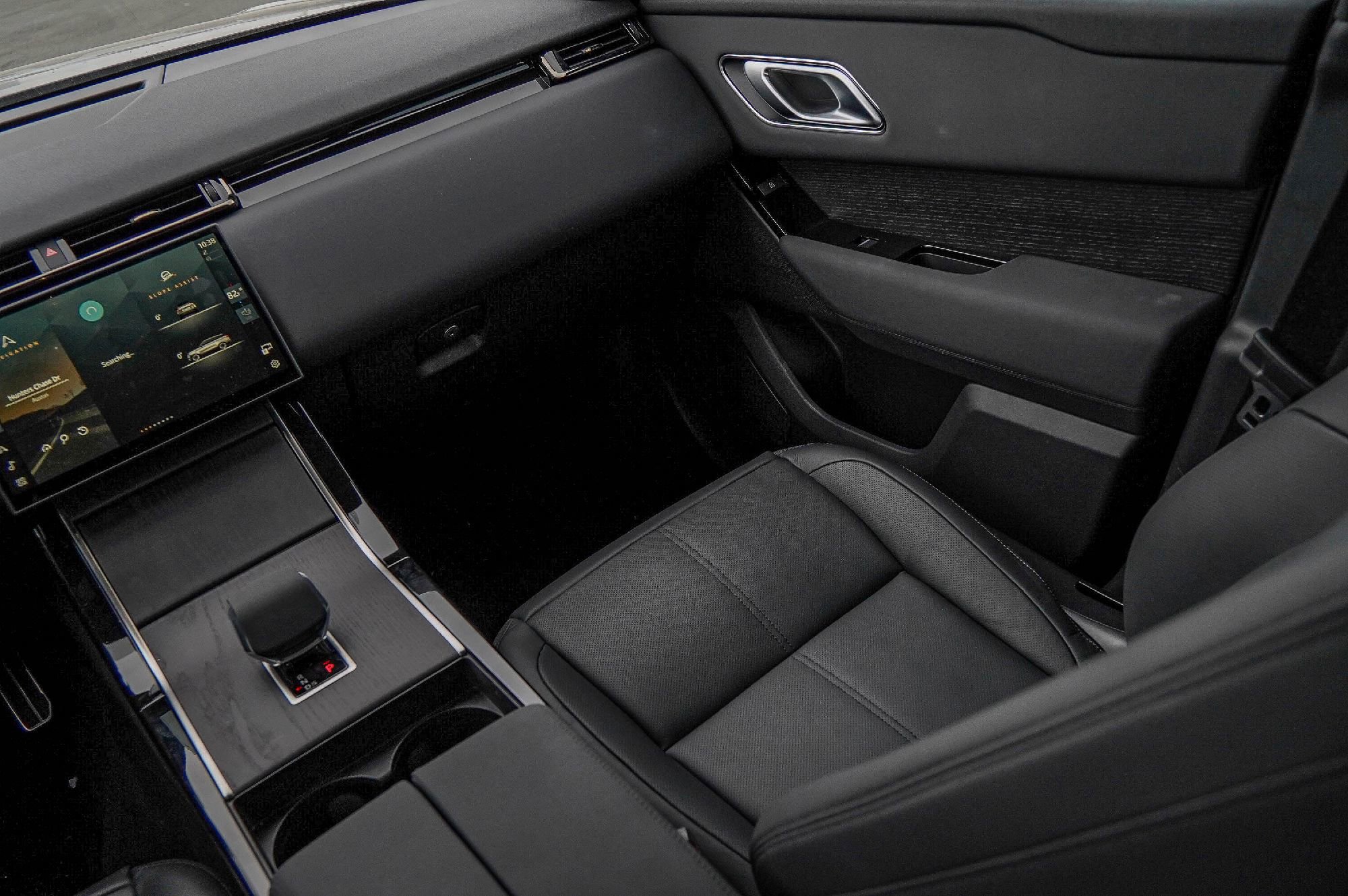 Used 2024 Land Rover Range Rover Velar Dynamic SE image 24