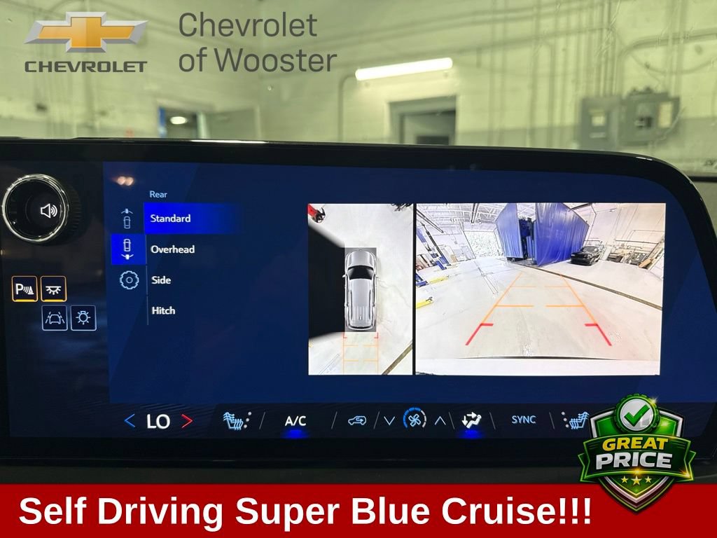 New 2026 Chevrolet Traverse LT w/ Enhanced Driving Package FWD image 16