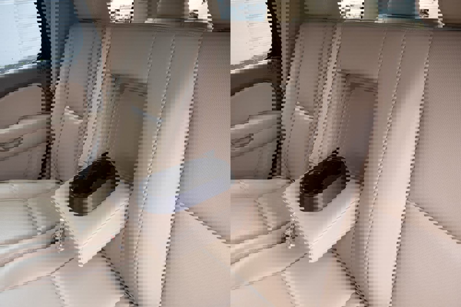 Used 2014 Chevrolet Tahoe LTZ AWD/4WD image 19