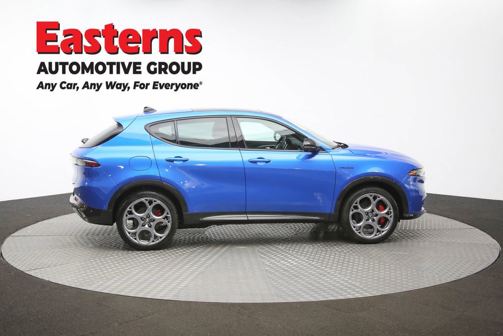 Used 2024 Alfa Romeo Tonale Veloce image 42