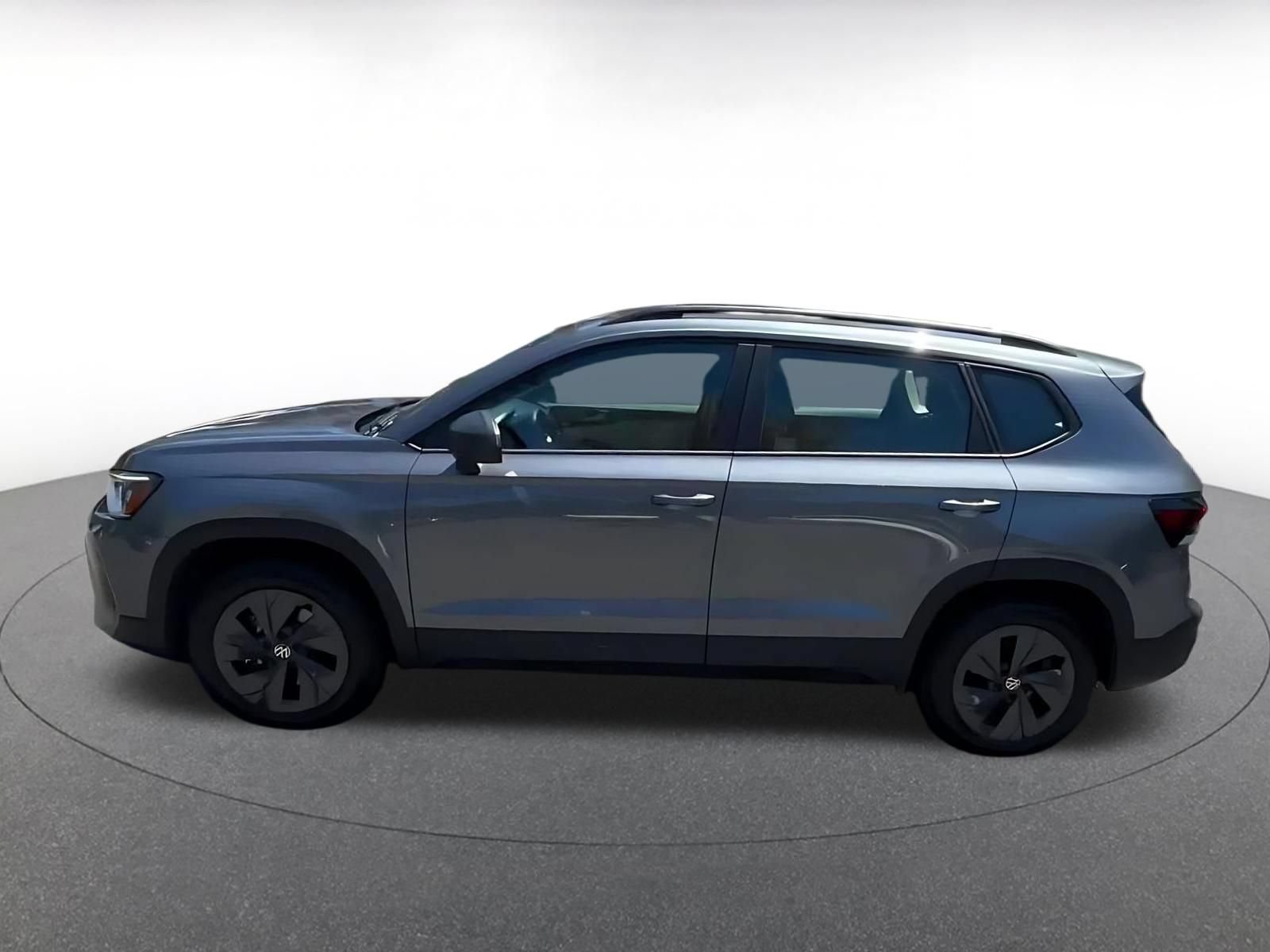 Used 2026 Volkswagen Taos S FWD image 8