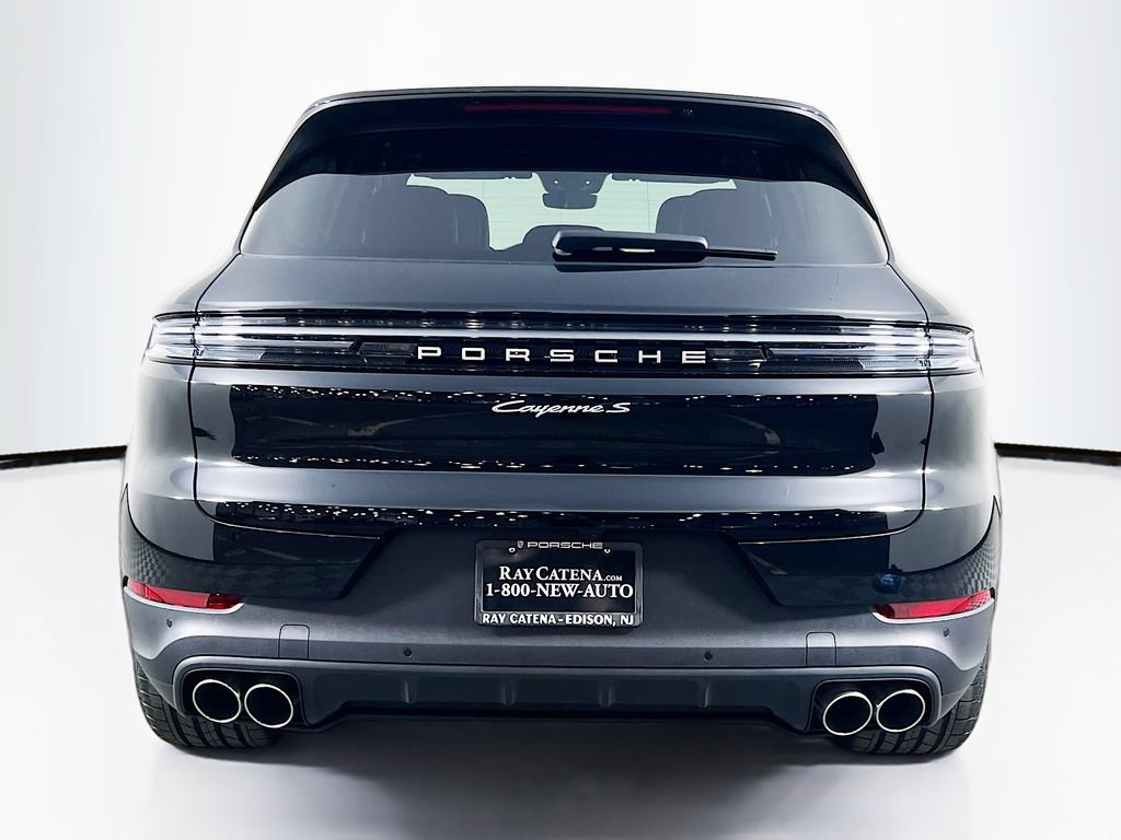 New 2026 Porsche Cayenne S AWD/4WD image 10