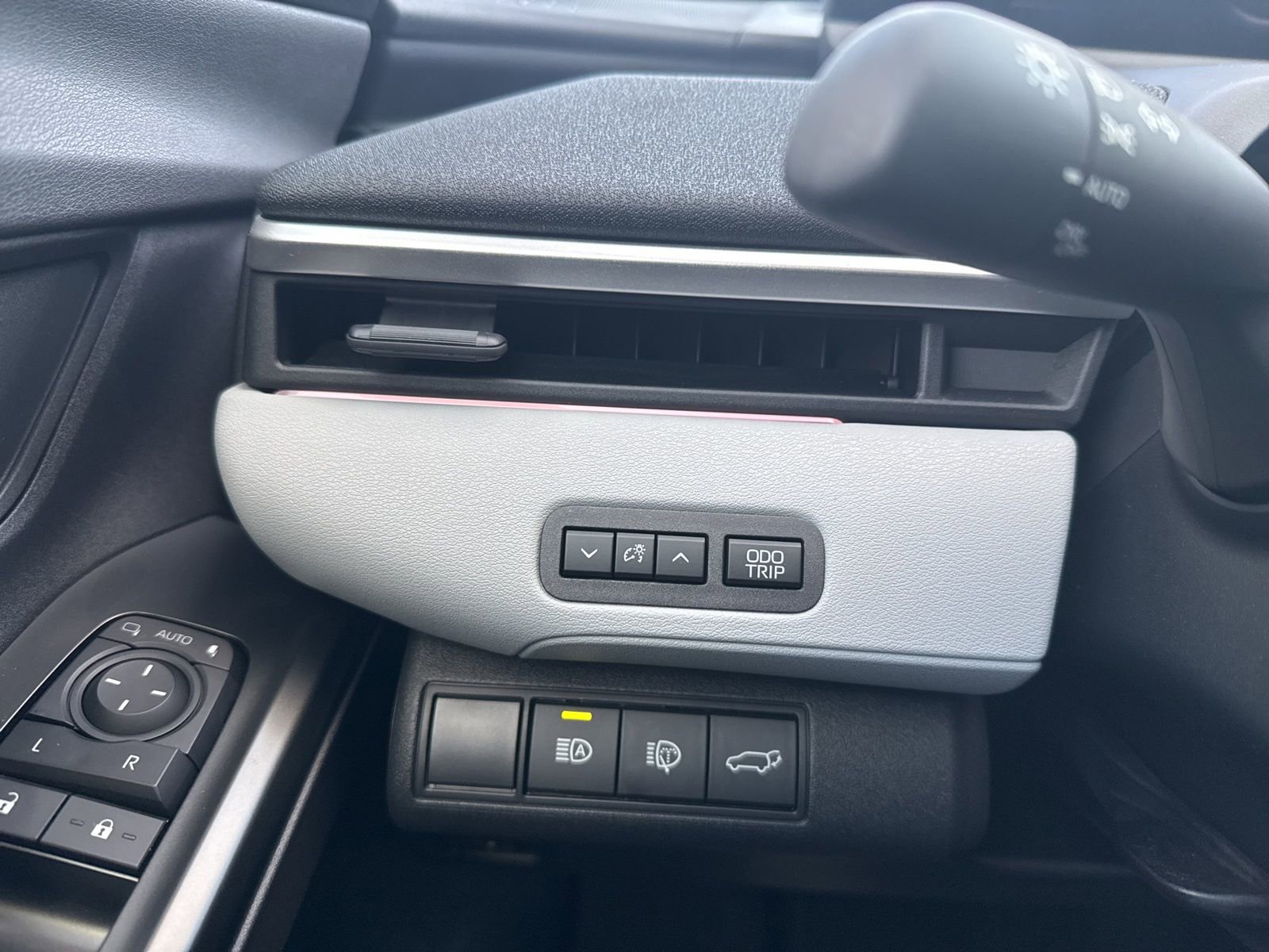 Used 2026 Subaru Solterra Premium image 20