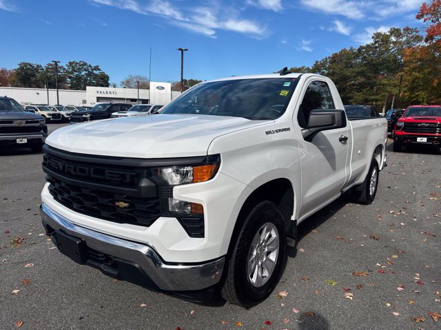 Used 2025 Chevrolet Silverado 1500 W/T RWD image 2