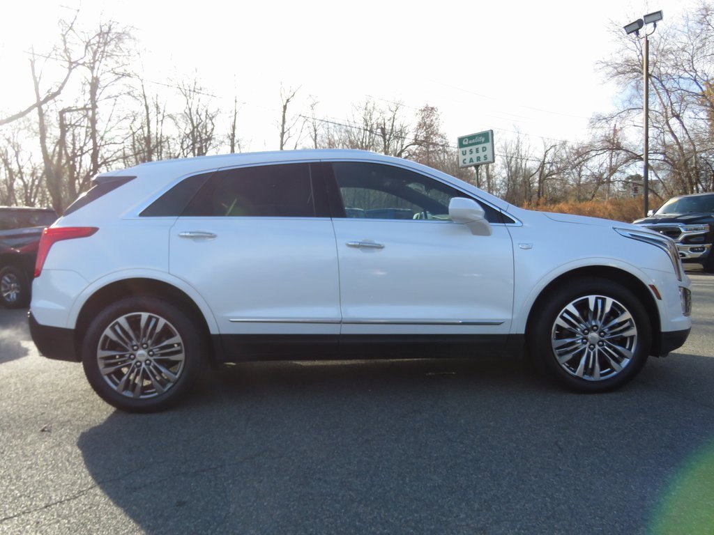 Used 2017 Cadillac XT5 Premium Luxury image 5