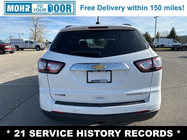 Used 2016 Chevrolet Traverse LT w/ Style and Technology Package image 6