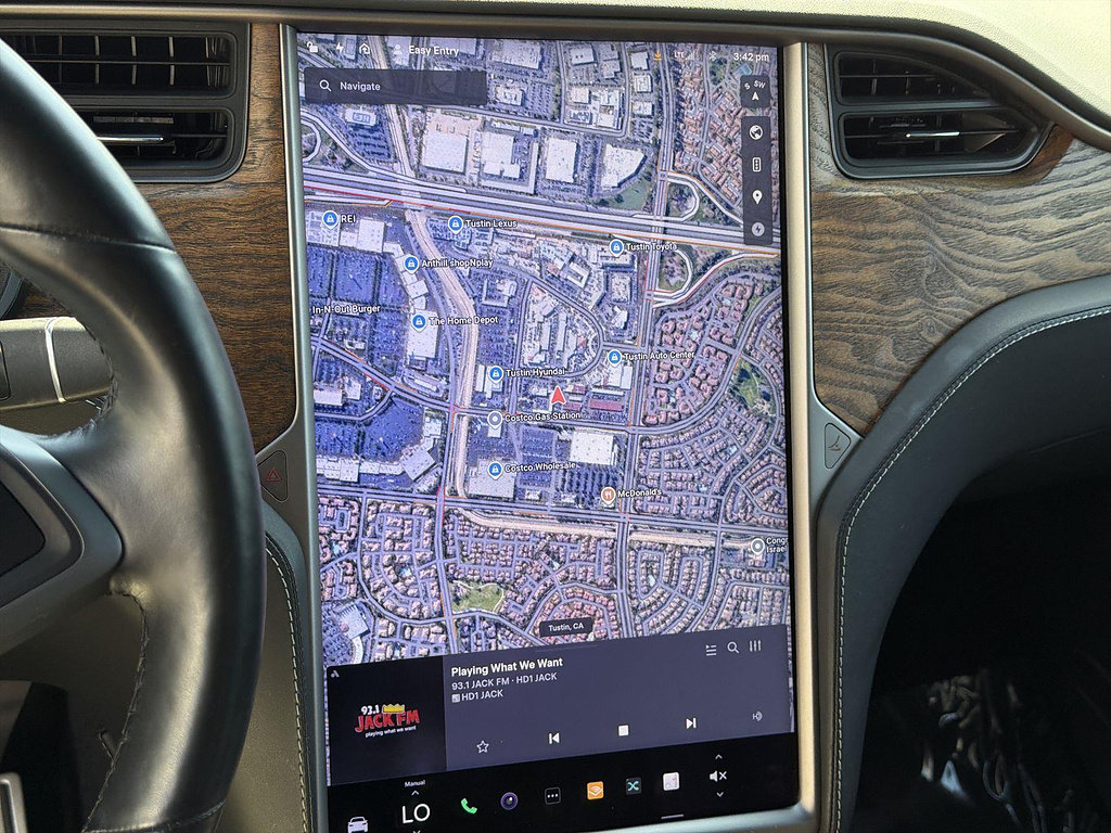 Used 2020 Tesla Model X Performance AWD/4WD image 13