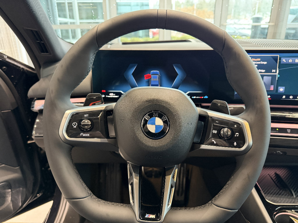 New 2026 BMW 530i xDrive w/ M Sport Package AWD/4WD image 9