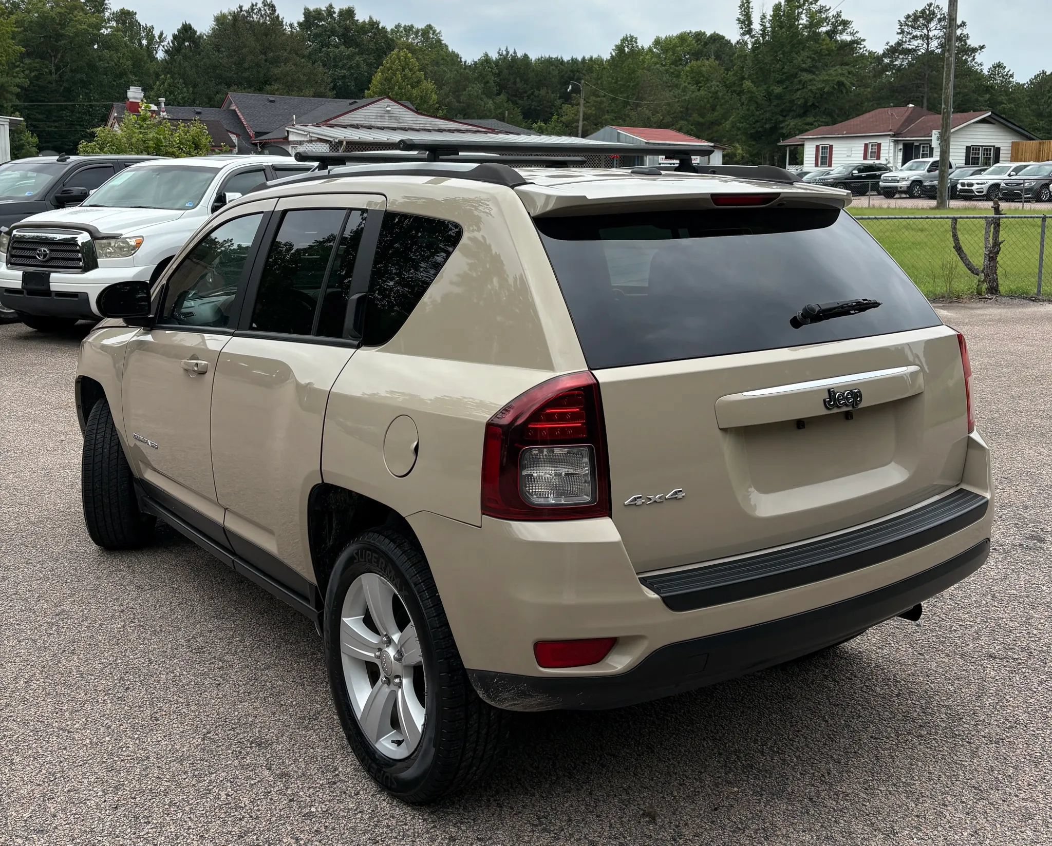 Used 2017 Jeep Compass Sport w/ Power Value Group AWD/4WD image 4