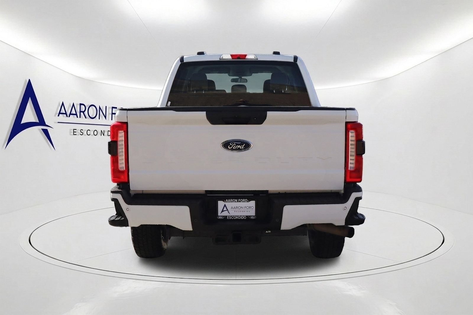 Used 2024 Ford F250 XL w/ STX Appearance Package AWD/4WD image 5