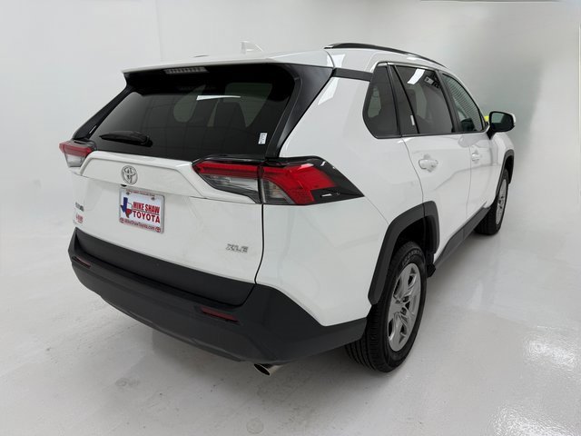 Used 2024 Toyota RAV4 XLE image 40