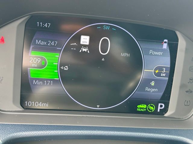 Used 2023 Chevrolet Bolt EUV Premier w/ Sun & Sound Package FWD image 32